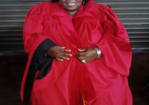 Dr Vertuin on her honourable graduation