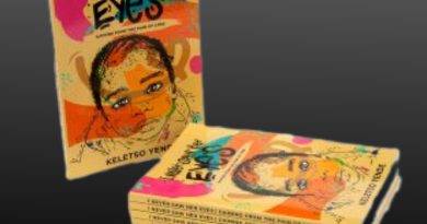 Keletso Yende sharing her book review in Conversations with Sis'Mantoa